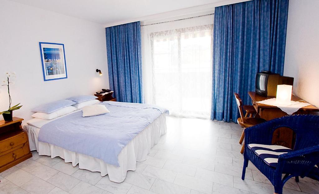 Hotel Elvetico Locarno Bilik gambar